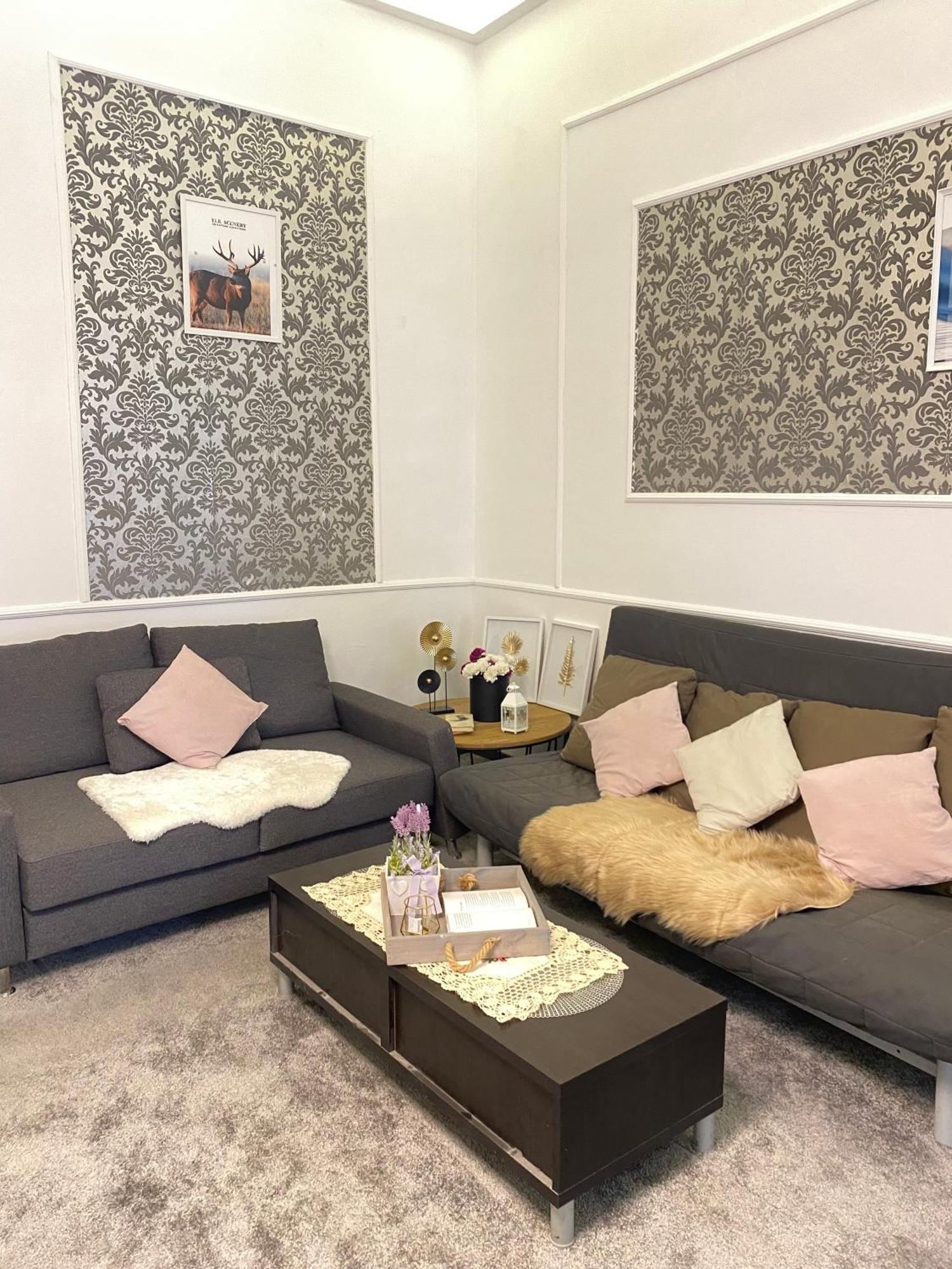 Hospedagem domiciliar Sziv - Modern And Comfortable
